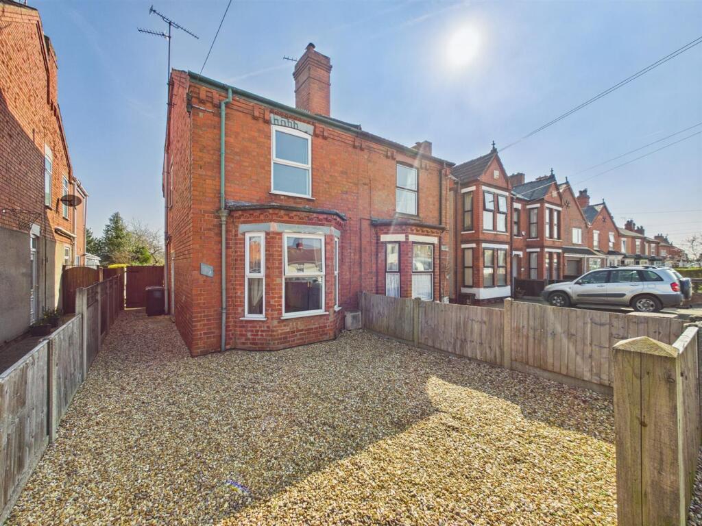 Main image of property: Hykeham Road, Lincoln