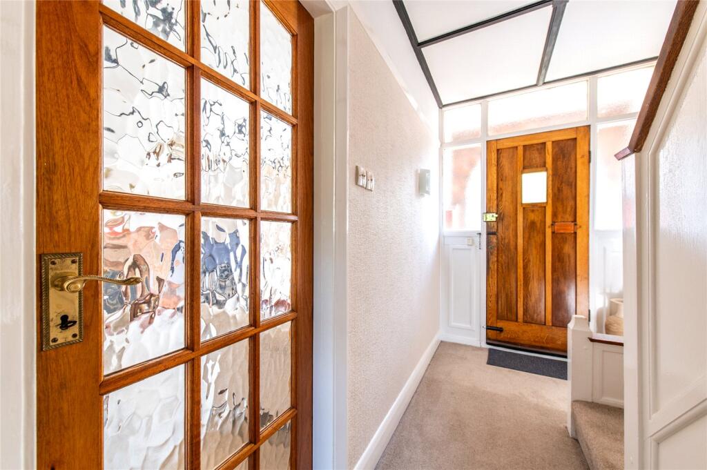 House in Gravesend, Denton - View 4