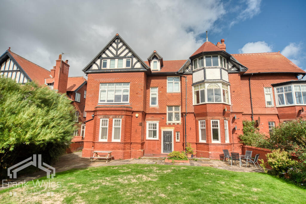 Main image of property: Flat 1, 233 Clifton Drive South, Lytham St. Annes, Lancashire