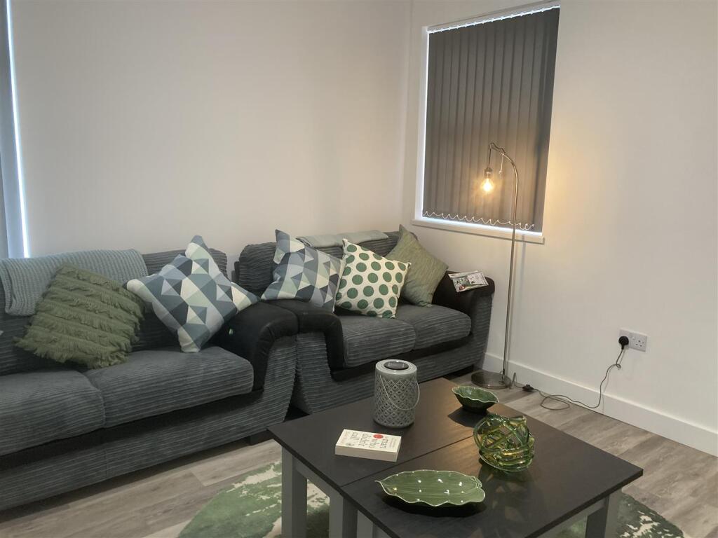 Main image of property: Walgrave Street, Hull