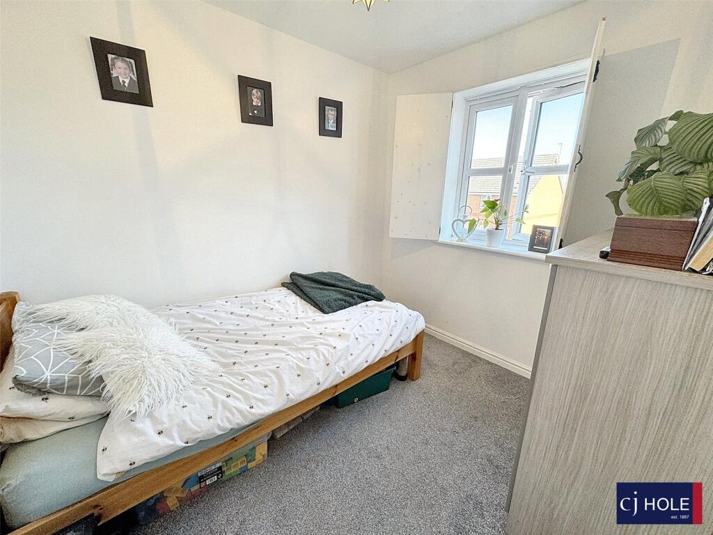 Boughton Way, Gloucester, GL4 photo 4