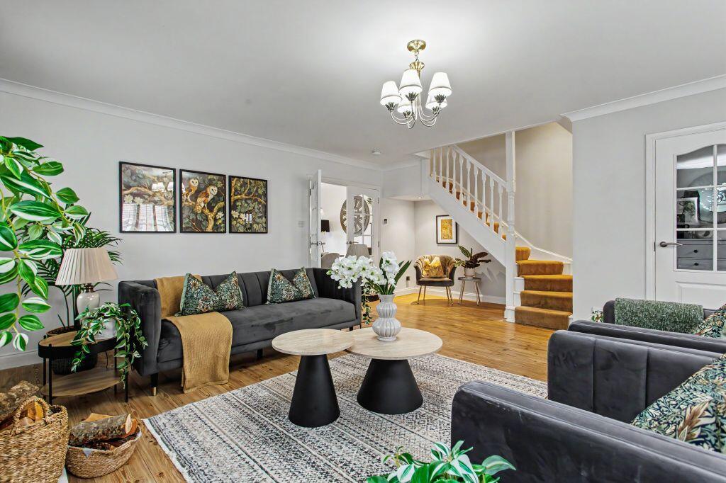 House in Lochwinnoch, Renfrewshire - View 4