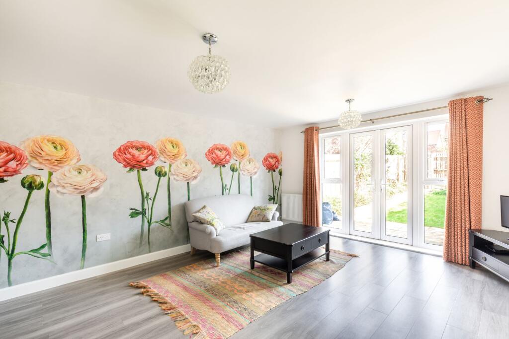 House in Redhill - View 2