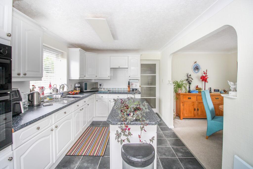 House in Redhill, Salfords and Sidlow - View 5