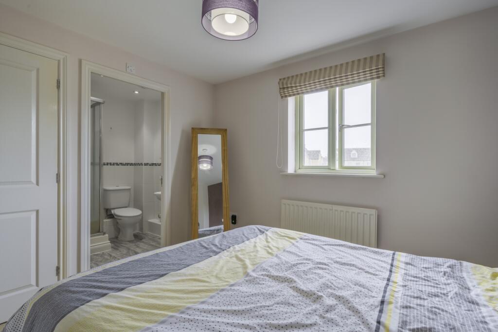 House in Cotswold, South Cerney - View 5
