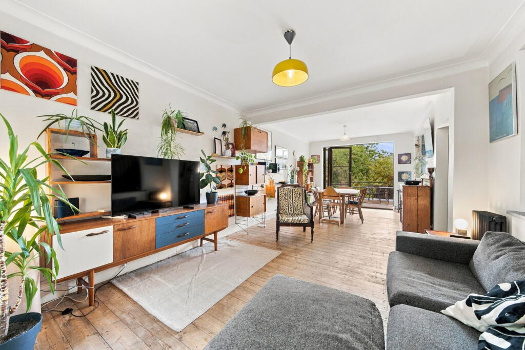 House in London, Willesden Green, Harlesden - View 3