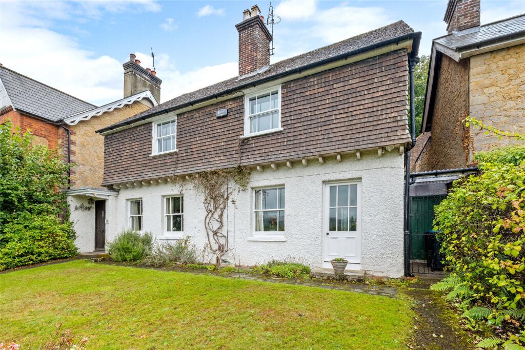 Main image of property: Wolfs Row, Oxted, Surrey, RH8