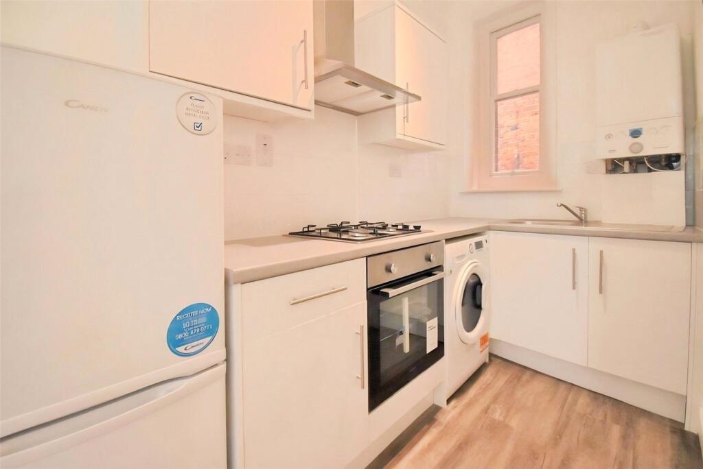 Main image of property: Cheapside, Reading, RG1