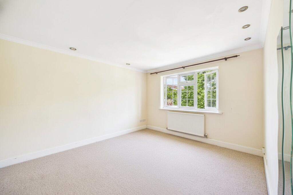 House in Slough - More