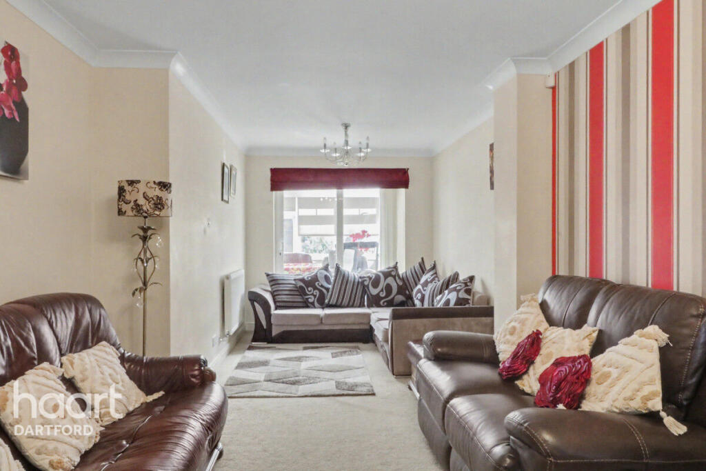 House in Dartford - View 3