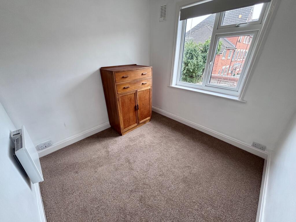 House in Hull, Kingston upon Hull - View 4