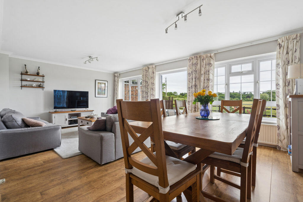 House in Marlow, Buckinghamshire - View 5