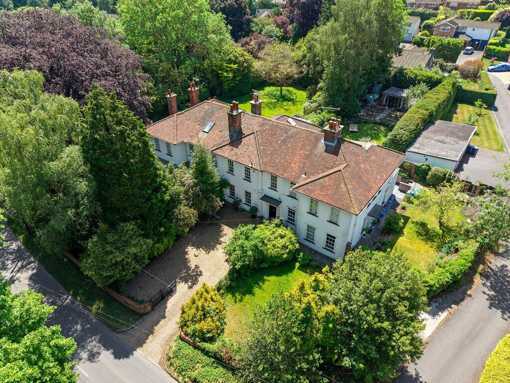 Church Road, Penn, Buckinghamshire, HP10 - View 5