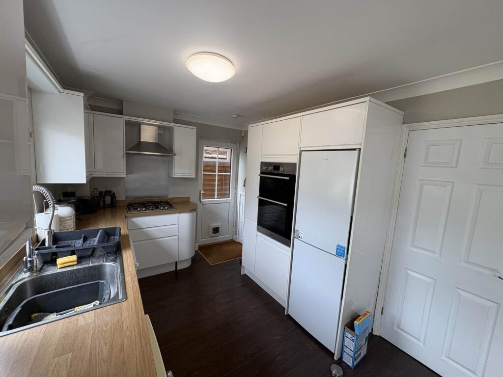 House in Reading, Wokingham - More