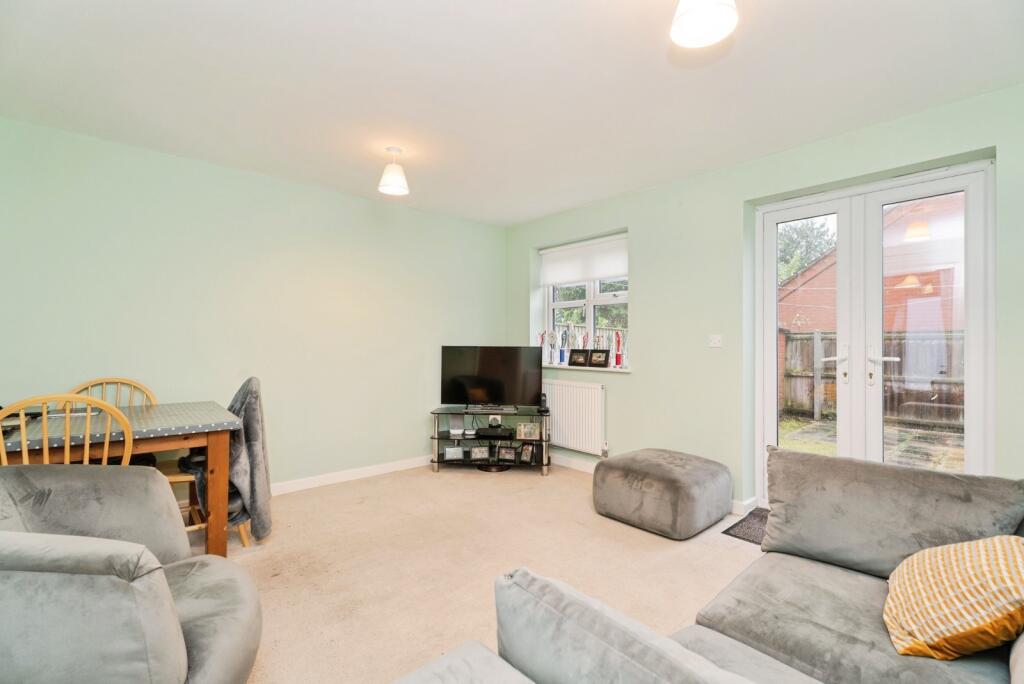 Barons Close, Fakenham, Norfolk, NR21 photo 4