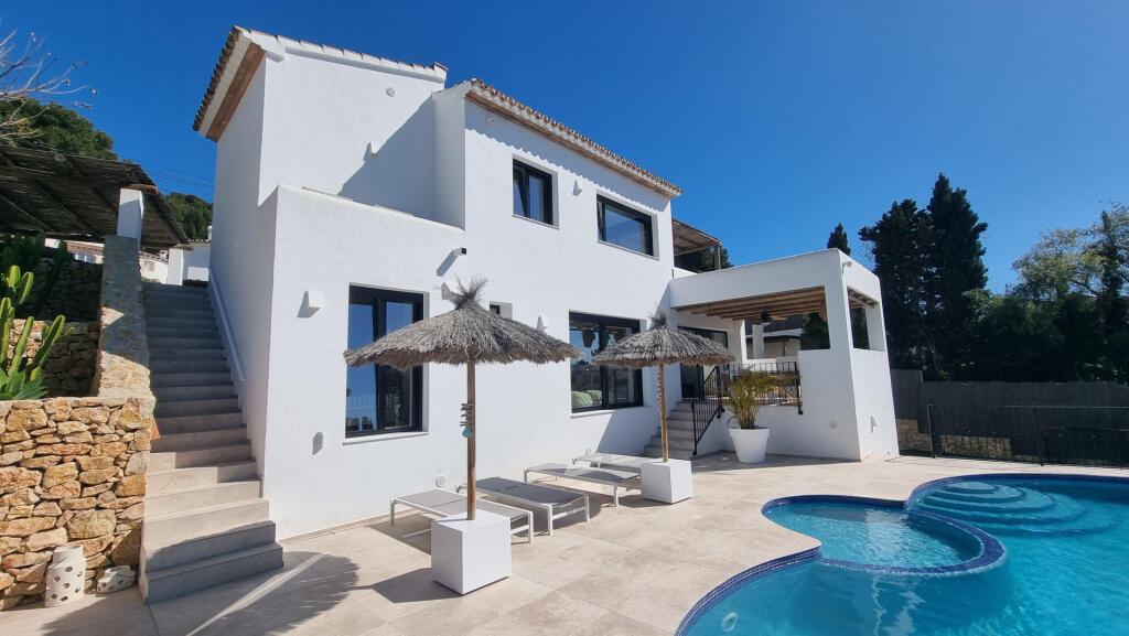 Main image of property: Valencia, Alicante, Moraira