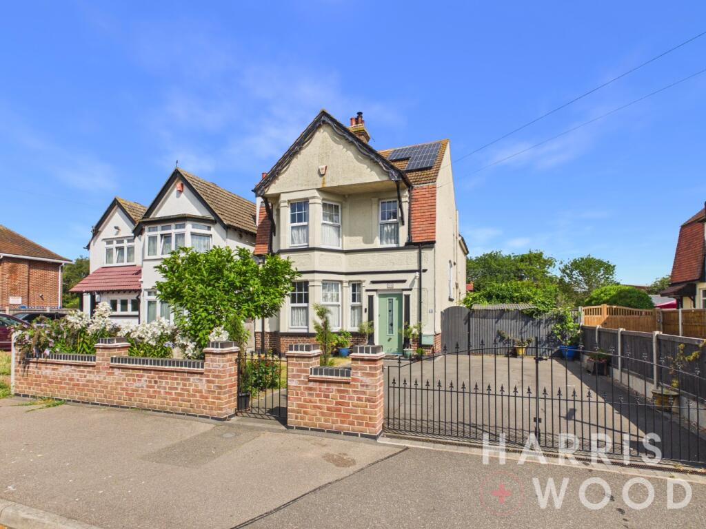 Main image of property: Walton Road, Clacton-On-Sea, Essex, CO15
