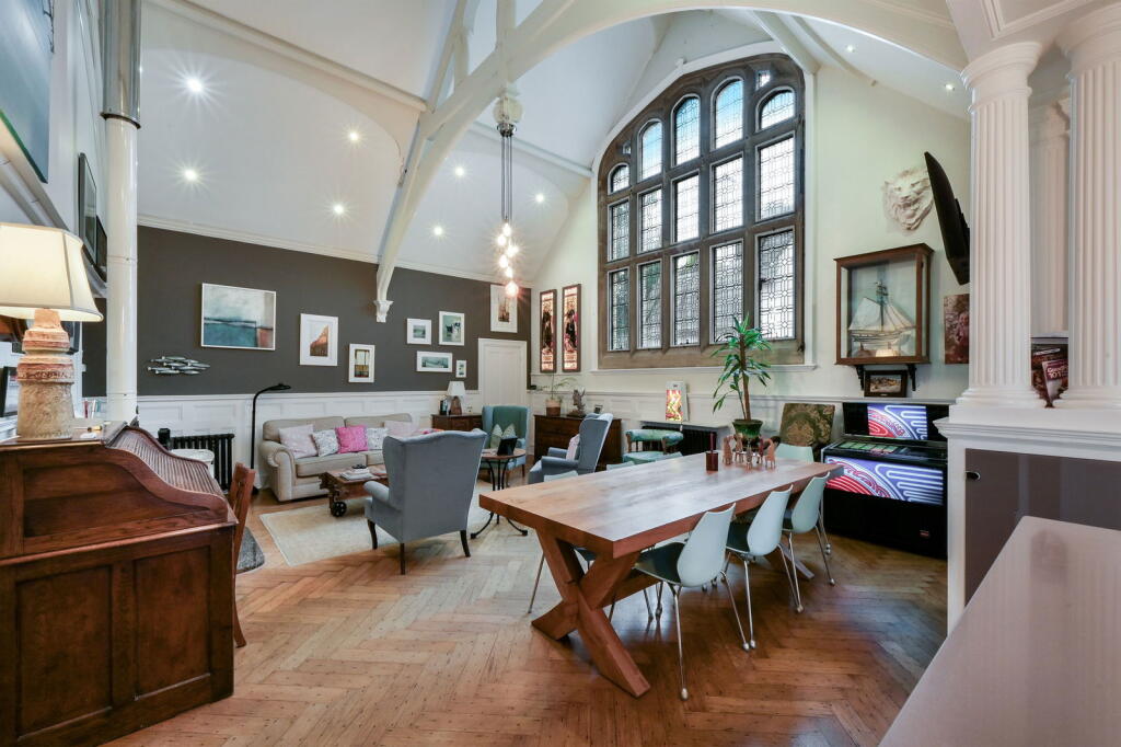 Main image of property: Mynthurst, Leigh