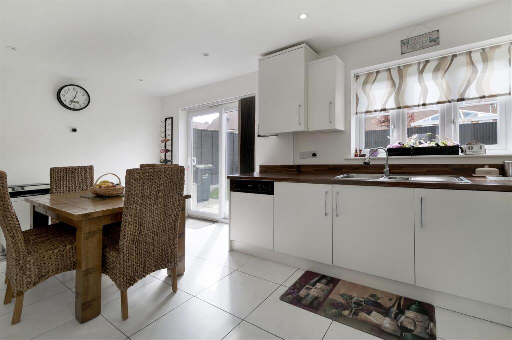 House in Rochester - View 4