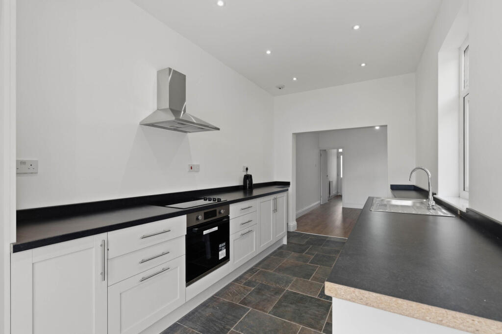 House in Coventry, Ball Hill - View 4