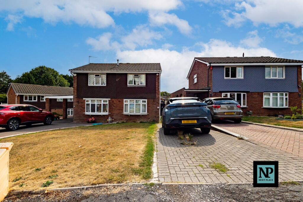 House in Tamworth, Stonydelph - View 3