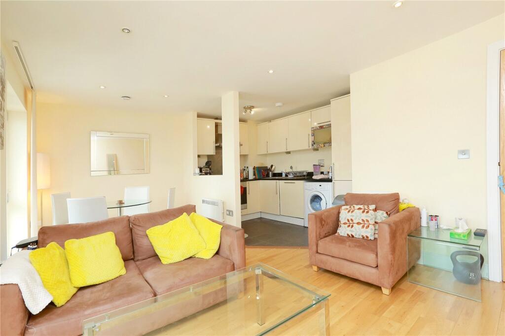 Apartment in London - View 4