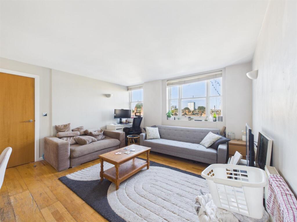 Main image of property: Grove Road, Mile End, London, E3
