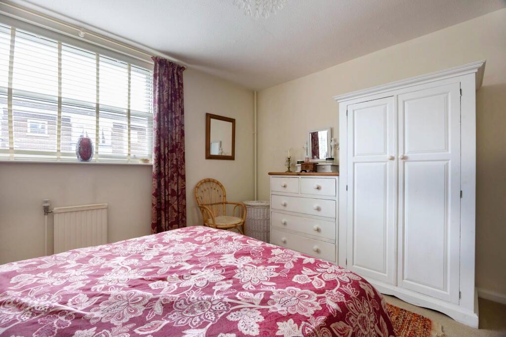 Apartment in Cheltenham, Marle Hill, Prestbury - More