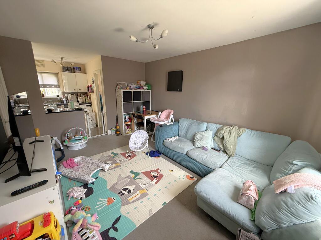 House in Southampton, Maybush - View 2