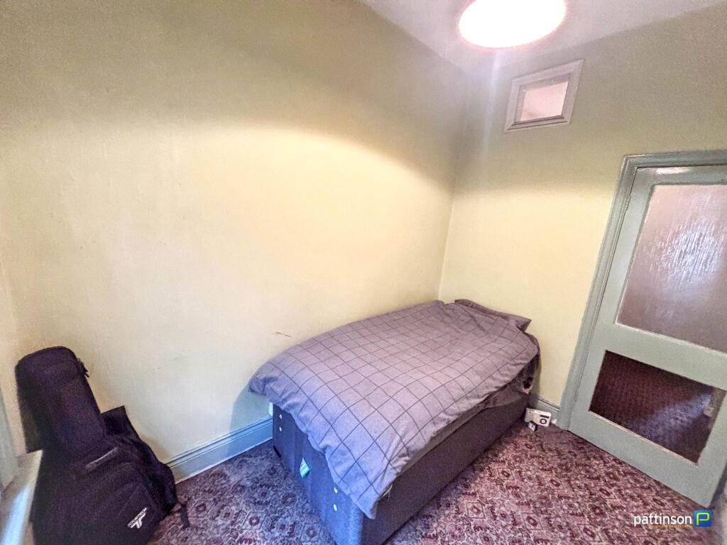 Apartment in Newcastle upon Tyne, South Gosforth - View 5