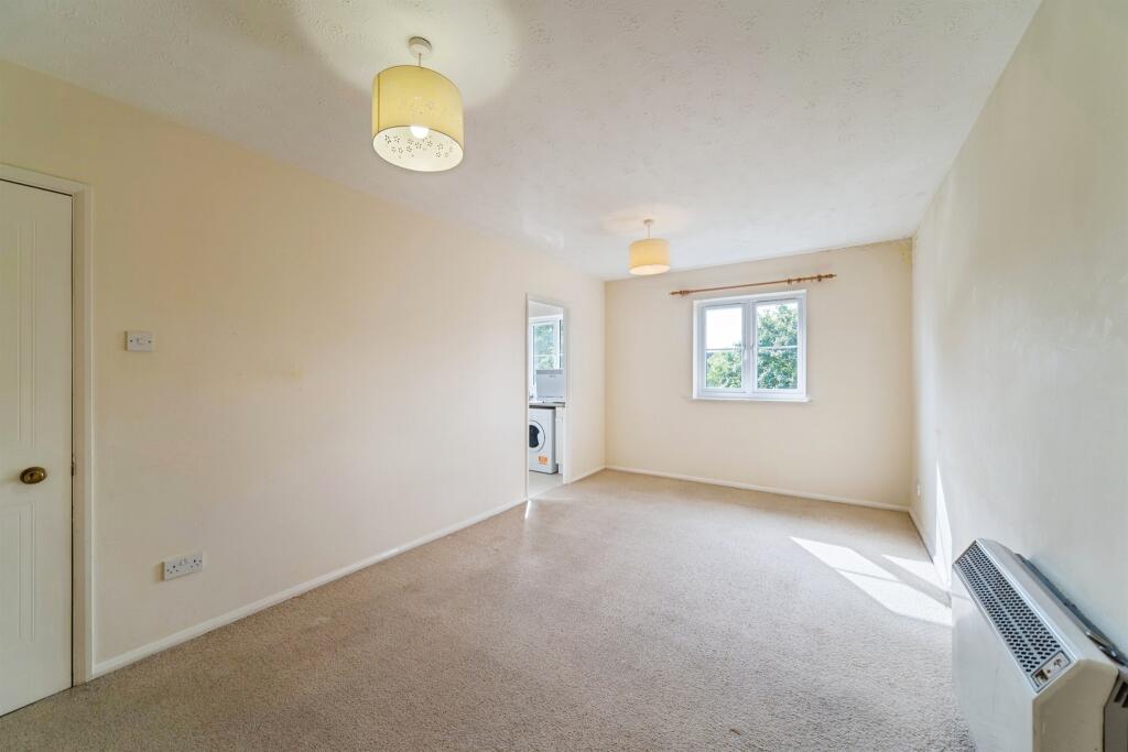 Main image of property: Mildred Avenue, Watford