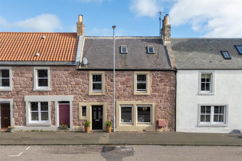 Main image of property: 31High Street, Ayton, TD14