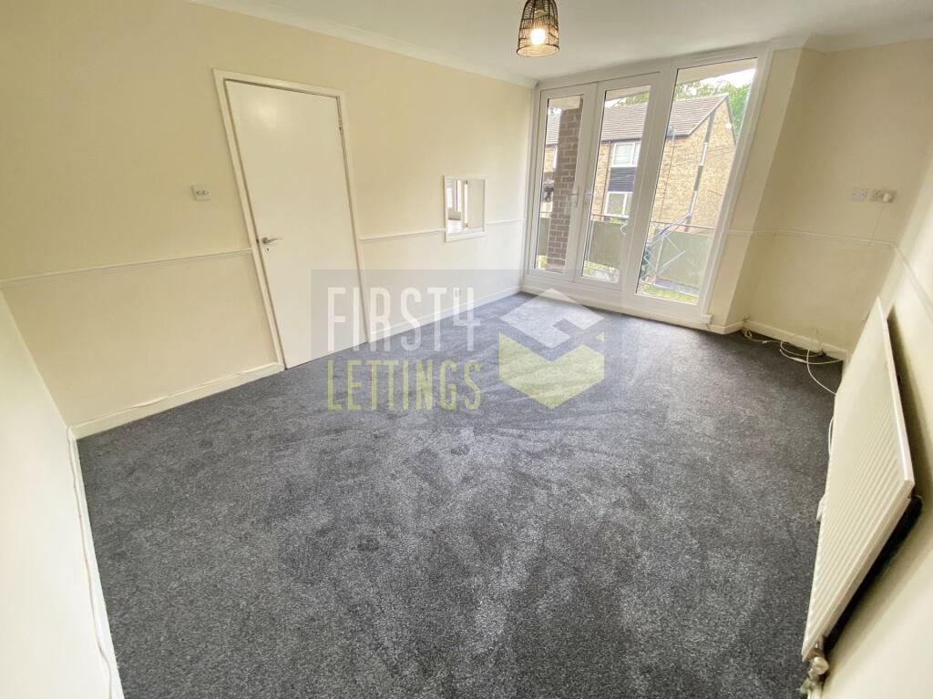 Apartment in Leicester - View 3