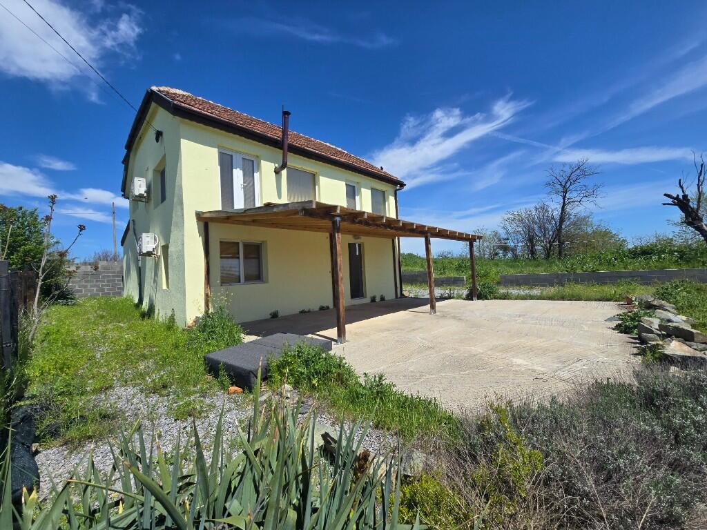 Main image of property: Elhovo, Yambol