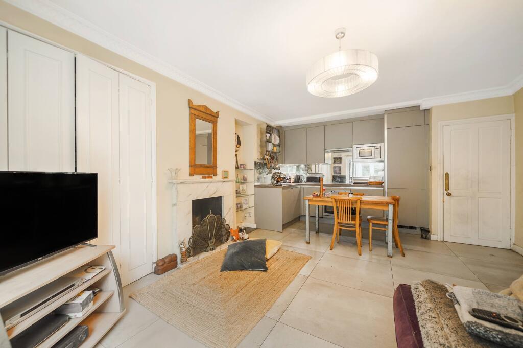 Apartment in London, Notting Hill - View 3