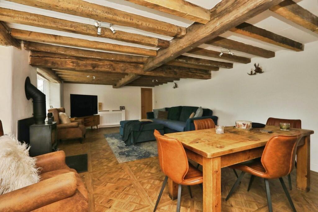 House in Sheffield - View 4