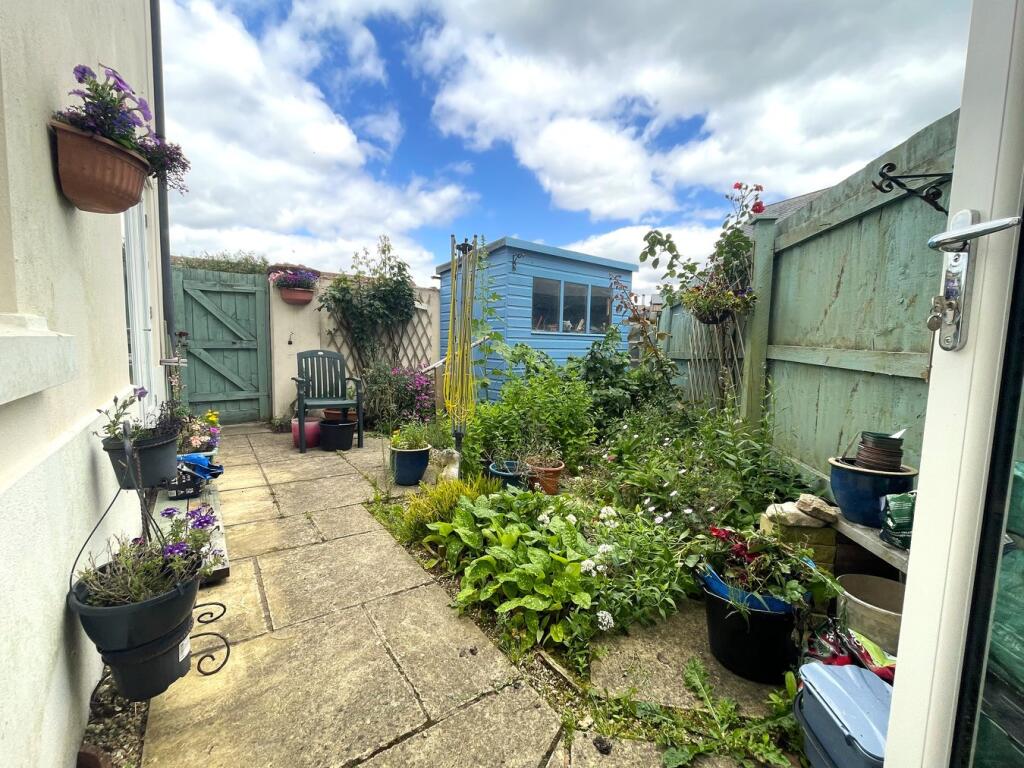 Garrett Close, Seaton, Devon, EX12 photo 2