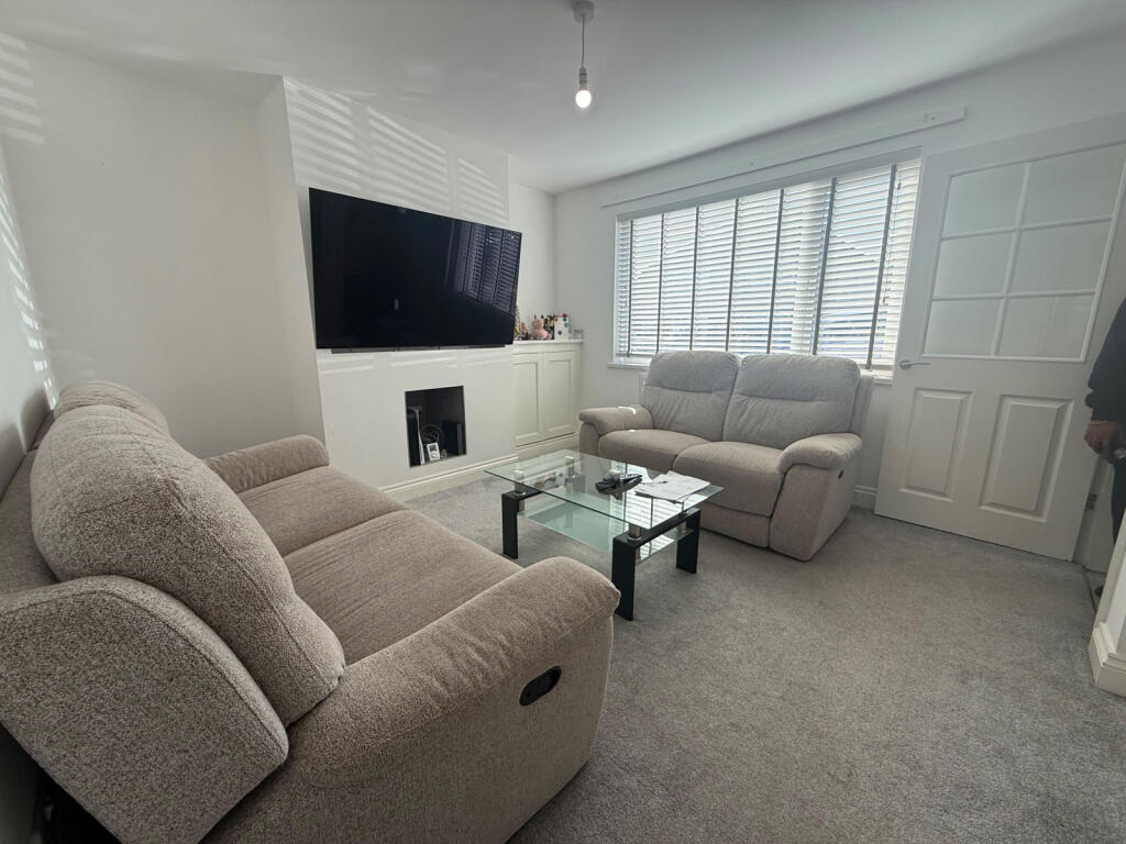 Main image of property: Stonehill Avenue, LEICESTER, LE4 4JE