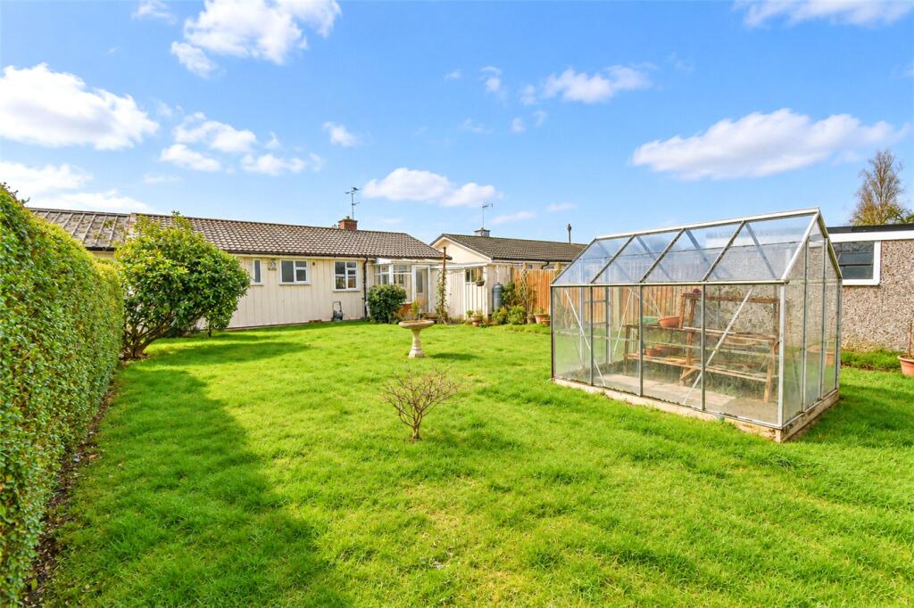 House in Ellesmere Port, Rossmore Road West - View 4