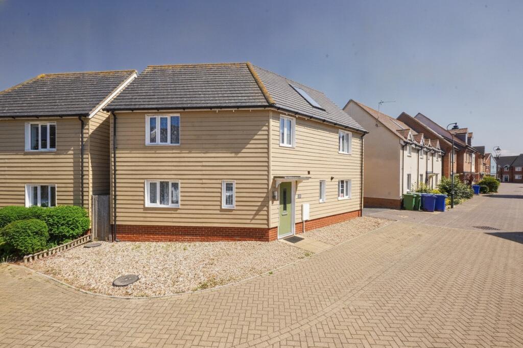 Main image of property: Redwing Avenue, Iwade, Sittingbourne, Kent, ME9 8FT
