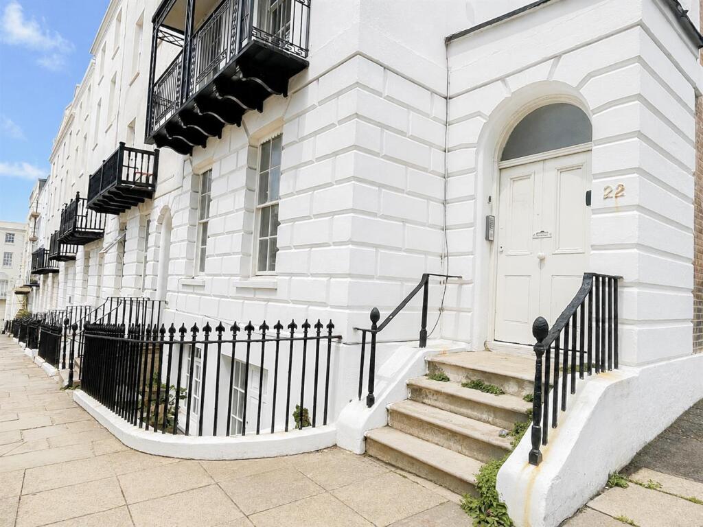 Main image of property: Wellington Square, Hastings, TN34 1PN