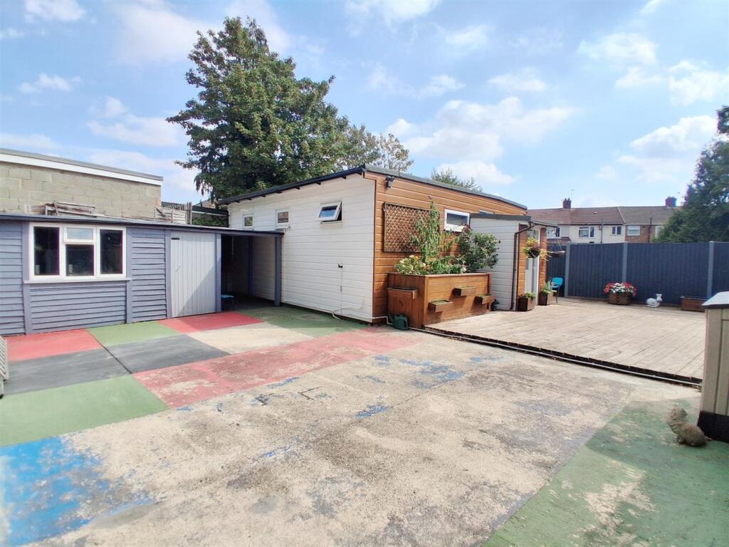 House in London, Hayes - View 3