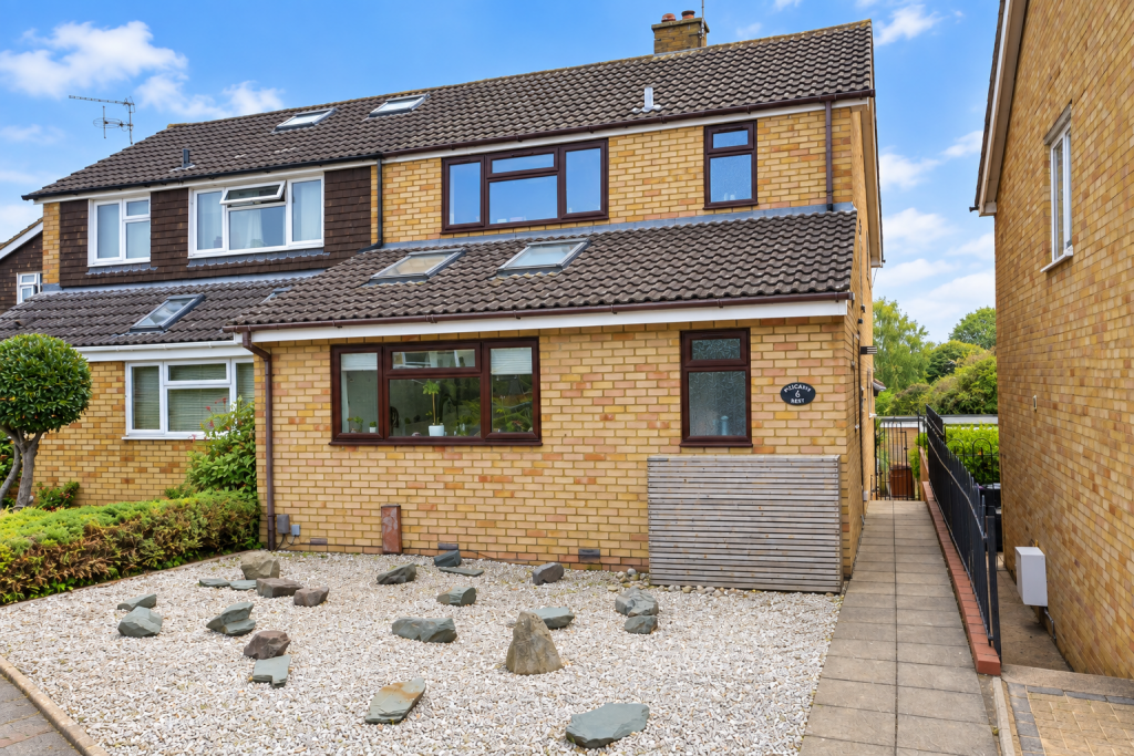 Main image of property: Grovelands Avenue, Hitchin, SG4