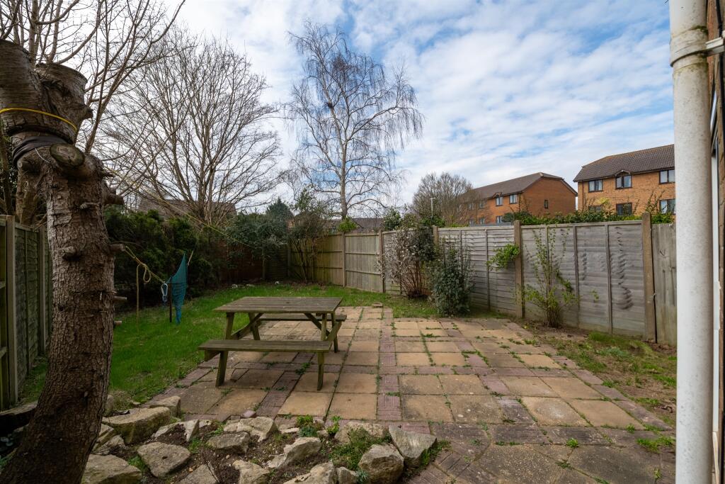 Additional image 23 of Mcwilliam Close, Poole