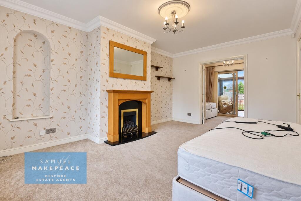 House in Stoke-on-Trent - View 3