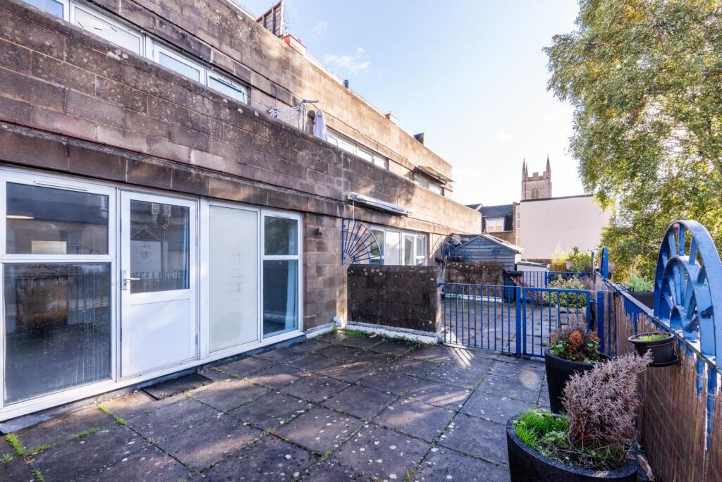Property photo 11