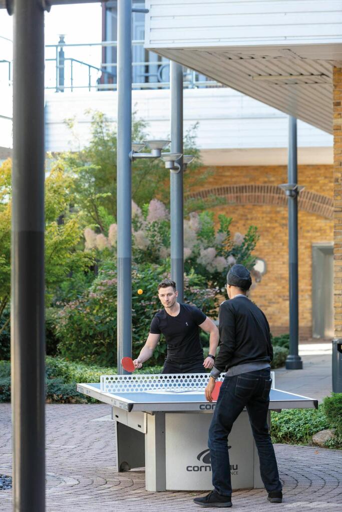 Table tennis