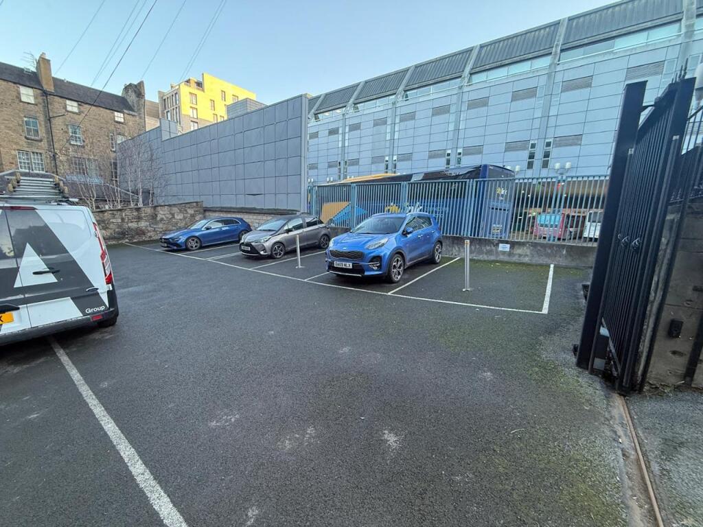 Main image of property: North Clyde Street Lane, Edinburgh, EH1 3EB