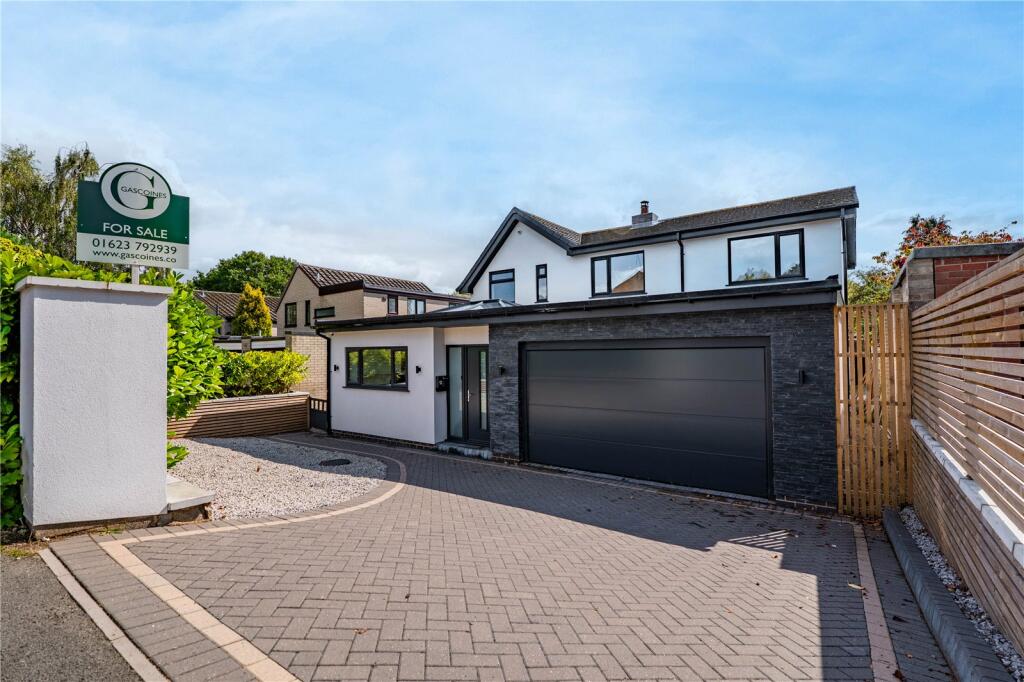 Main image of property: Milton Drive, Ravenshead, Nottingham, Nottinghamshire, NG15