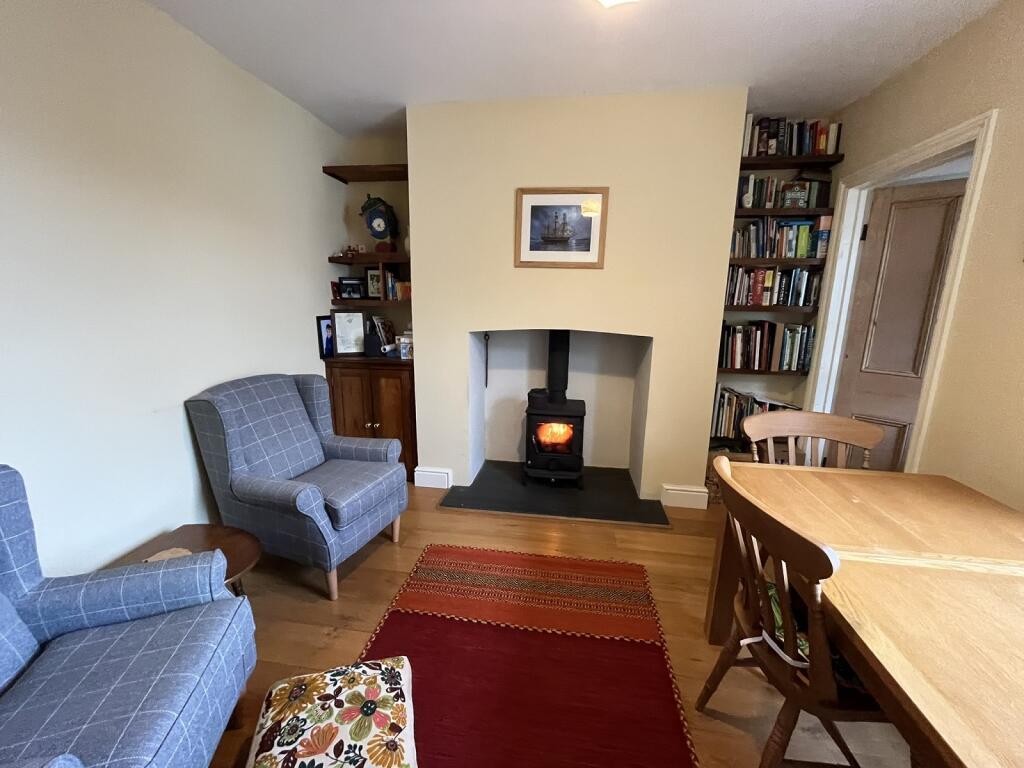 Latimer Road, Llandeilo, Carmarthenshire. photo 4